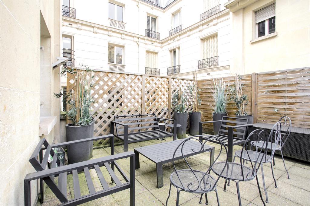 Saint Lazare Terrasse 3 Apartment